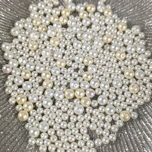 White & Off-White Pearl Bead Assortment